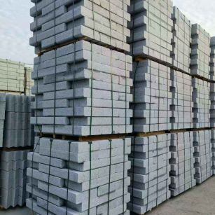 攀枝花 路沿石（路侧石），颜色一致，尺寸标准