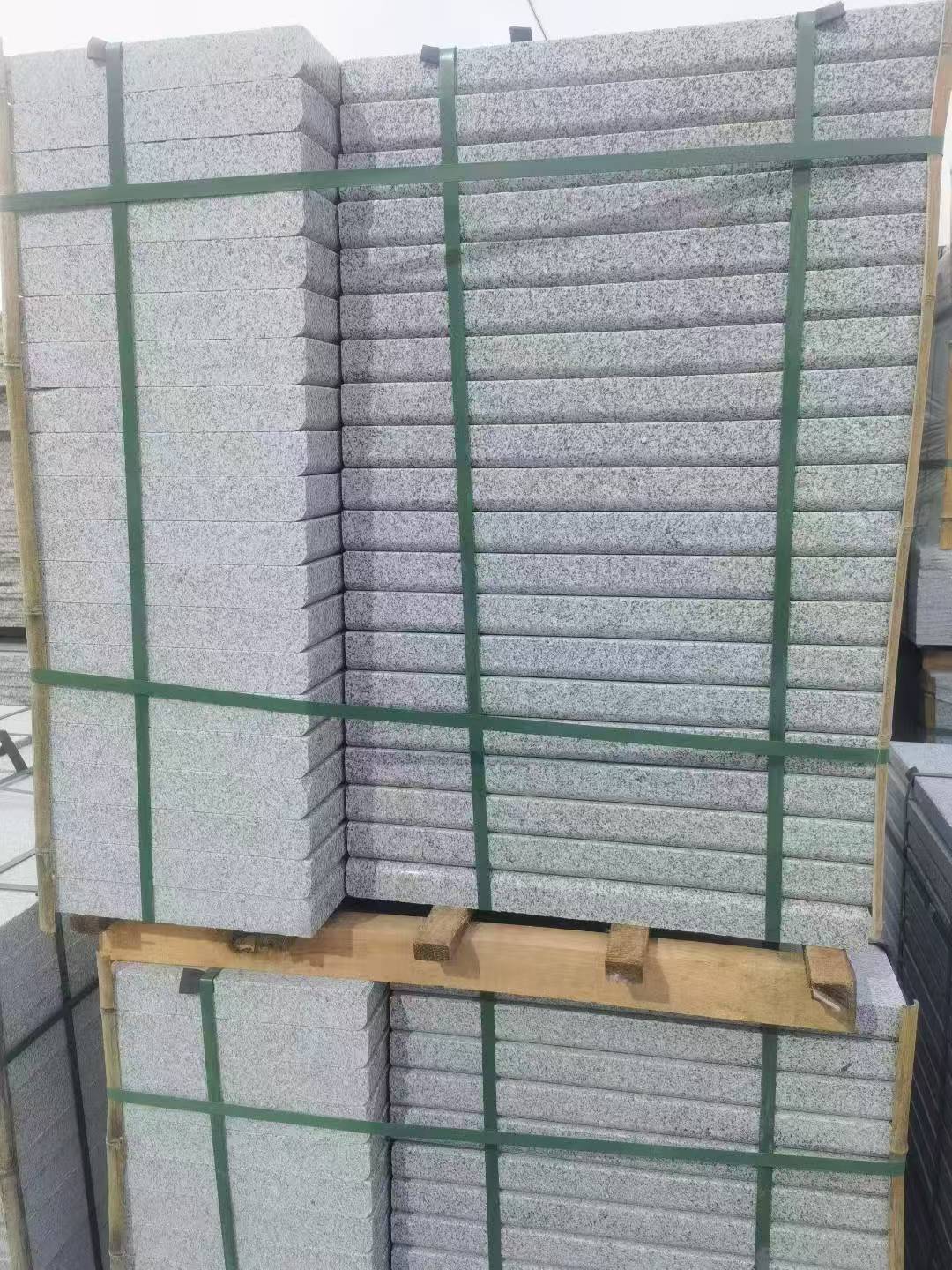 攀枝花 5公分芝麻白，倒斜角，室外楼梯踏步