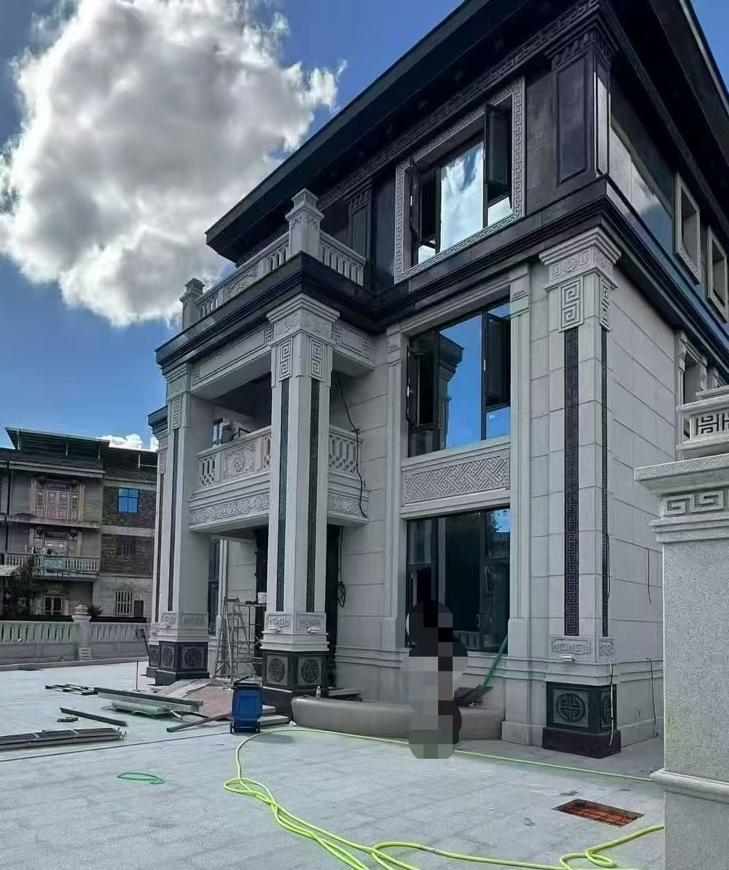 攀枝花 别墅干挂，芝麻白与芝麻黑完美配合